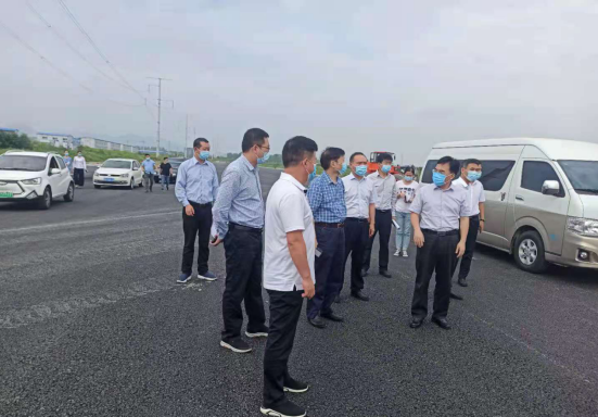 畢啟民深入皓聯(lián)公司項目工地調(diào)研督導(dǎo)重點項目建設(shè)9.3821.png 畢啟民深入皓聯(lián)公司項目工地調(diào)研督導(dǎo)重點項目建設(shè)9.3821.png